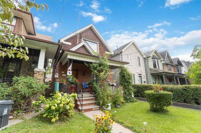 113 Chester Ave, House detached with 3 bedrooms, 2 bathrooms and 3 parking in Toronto ON | Image 12