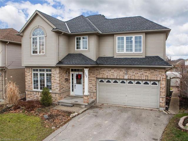 252 South Leaksdale Circle, House detached with 3 bedrooms, 2 bathrooms and 4 parking in London ON | Image 1
