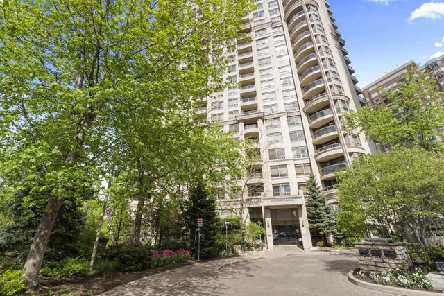 1110 - 310 Burnhamthorpe Rd W, Condo with 2 bedrooms, 2 bathrooms and 1 parking in Mississauga ON | Image 1