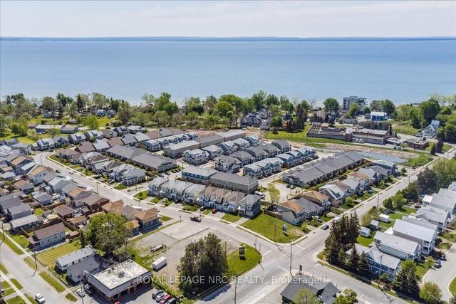 8 Shores Lane, Townhouse with 2 bedrooms, 2 bathrooms and 2 parking in Fort Erie ON | Image 29
