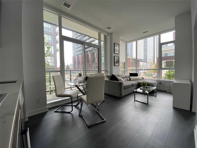 207 - 200 Sackville St, Condo with 1 bedrooms, 1 bathrooms and 0 parking in Toronto ON | Image 8