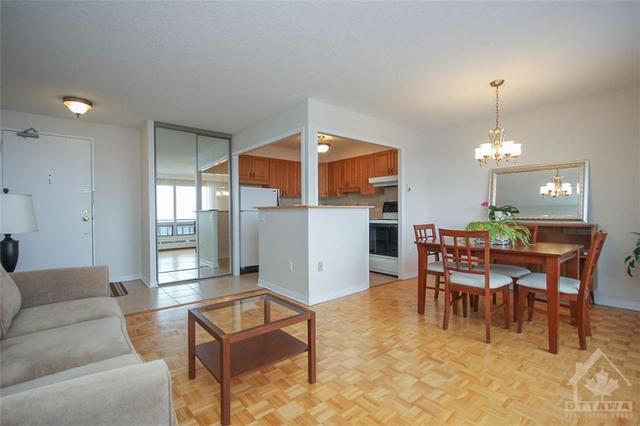 820 - 20 Chesterton Drive, Condo with 2 bedrooms, 1 bathrooms and 1 parking in Ottawa ON | Image 10