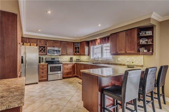 80 Hoile Dr, House detached with 4 bedrooms, 5 bathrooms and 2 parking in Ajax ON | Image 6