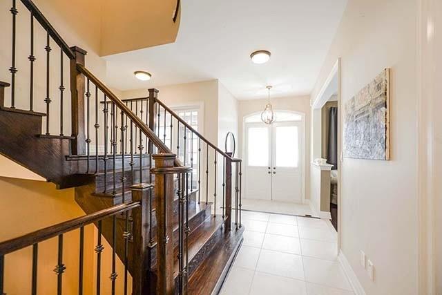 7 Calvados Cres, House detached with 5 bedrooms, 4 bathrooms and 9 parking in Brampton ON | Image 4