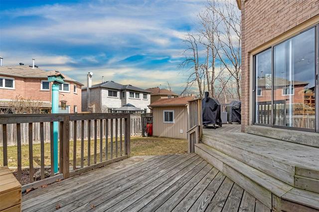 11 Niven Pl, House detached with 4 bedrooms, 4 bathrooms and 6 parking in Brampton ON | Image 31