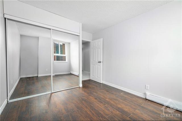 604 - 2020 Jasmine Crescent, Condo with 3 bedrooms, 2 bathrooms and 1 parking in Ottawa ON | Image 13