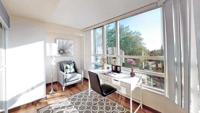 402 - 7805 Bayview Ave, Condo with 2 bedrooms, 2 bathrooms and 2 parking in Markham ON | Image 5