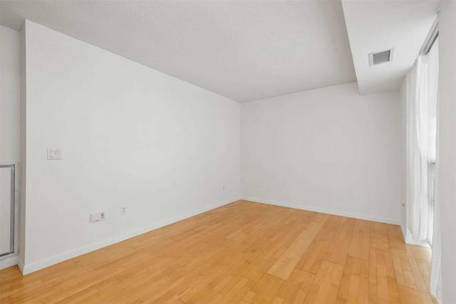 1007 - 311 Richmond St E, Condo with 1 bedrooms, 1 bathrooms and 0 parking in Toronto ON | Image 3
