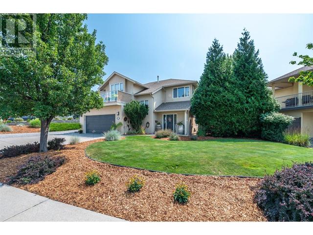 136 Westview Drive, House detached with 4 bedrooms, 3 bathrooms and 2 parking in Penticton BC | Image 3