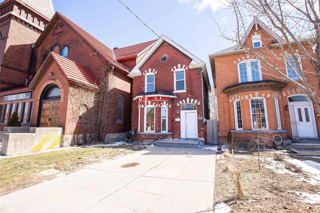 128 Victoria Ave N, House detached with 3 bedrooms, 2 bathrooms and 6 parking in Hamilton ON | Image 12