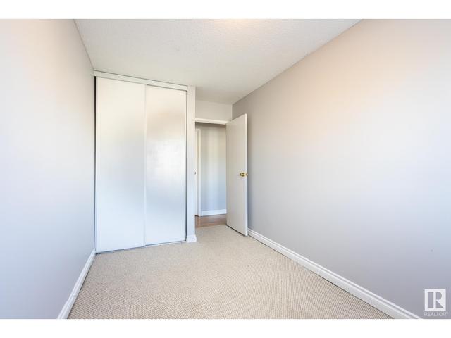 302 - 14520 52 St Nw, Condo with 3 bedrooms, 1 bathrooms and 1 parking in Edmonton AB | Image 3