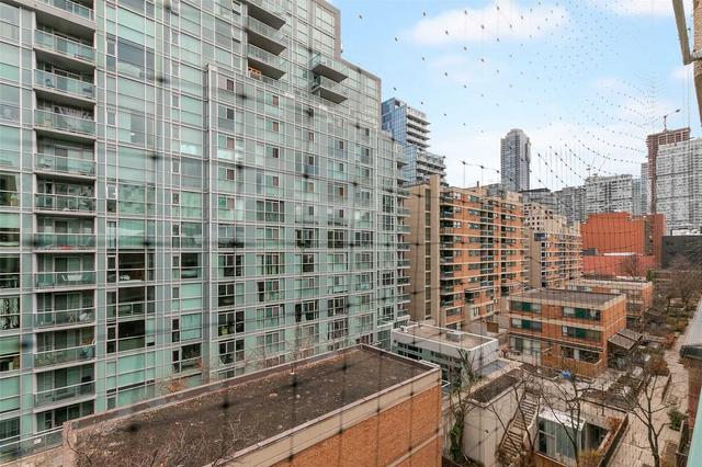 733 - 73 Mccaul St, Condo with 2 bedrooms, 1 bathrooms and 0 parking in Toronto ON | Image 15