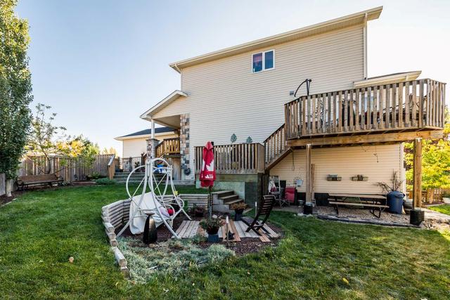 355 Mt Sunburst Way W, House detached with 5 bedrooms, 4 bathrooms and 4 parking in Lethbridge AB | Image 7