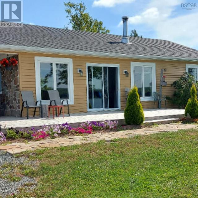657 Southside Harbour Road, House detached with 2 bedrooms, 1 bathrooms and null parking in Antigonish, Subd. B NS | Image 12
