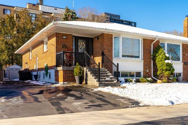 50 Vanguard Dr, House semidetached with 3 bedrooms, 2 bathrooms and 3 parking in Toronto ON | Image 1