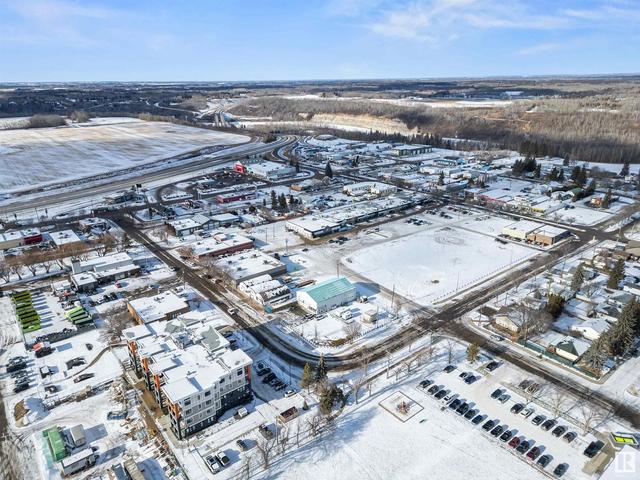 106 - 17 Columbia Av W, Condo with 2 bedrooms, 2 bathrooms and 1 parking in Devon AB | Image 6