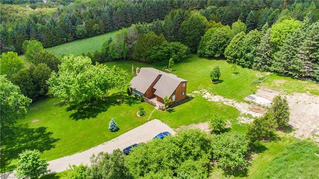 101117 10 Sideroad Sideroad, House detached with 4 bedrooms, 2 bathrooms and 10 parking in East Garafraxa ON | Image 12