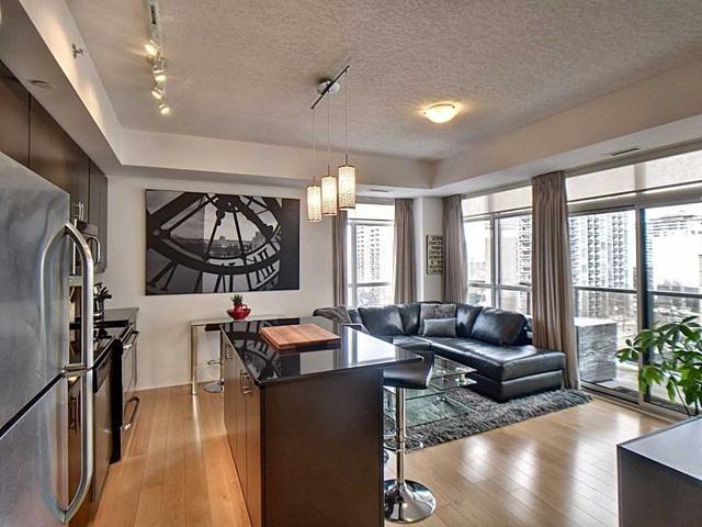 711 - 90 Charlton Ave W, Condo with 2 bedrooms, 2 bathrooms and 1 parking in Hamilton ON | Image 18
