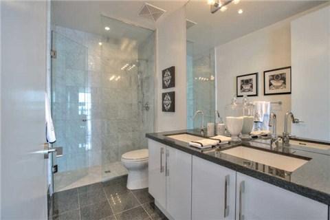 314 - 39 Queens Quay E, Condo with 2 bedrooms, 2 bathrooms and 1 parking in Toronto ON | Image 15