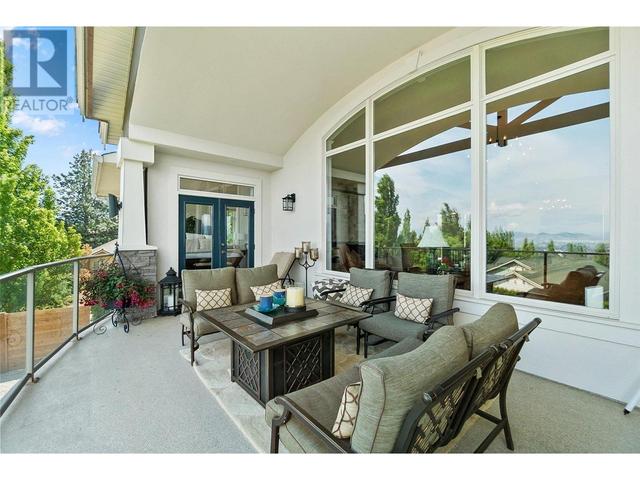 698 Devonian Avenue, House detached with 5 bedrooms, 4 bathrooms and 11 parking in Kelowna BC | Image 47