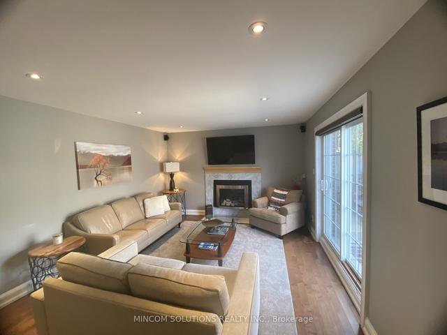15 Tallforest Cres, House detached with 4 bedrooms, 3 bathrooms and 6 parking in Toronto ON | Image 10