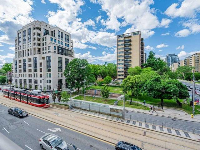 301 - 155 St Clair Ave W, Condo with 2 bedrooms, 2 bathrooms and 2 parking in Toronto ON | Image 14