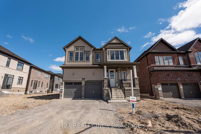 257 Flavelle Way E, House detached with 4 bedrooms, 4 bathrooms and 6 parking in Peterborough ON | Image 1