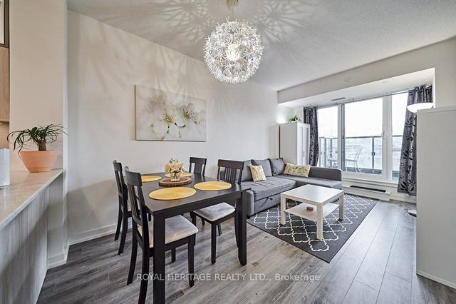 307 - 200 Sackville St, Condo with 1 bedrooms, 2 bathrooms and 1 parking in Toronto ON | Image 3