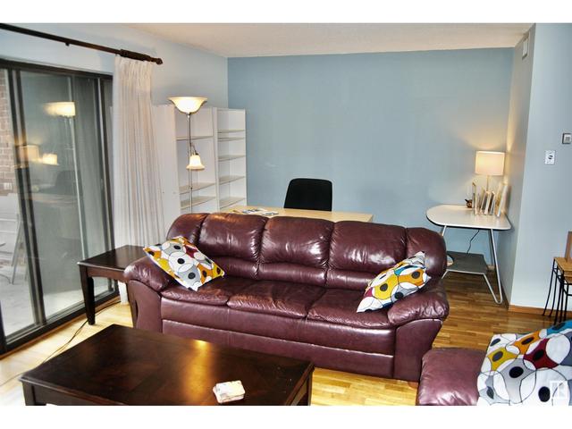 404 - 11027 87 Av Nw, Condo with 1 bedrooms, 1 bathrooms and 1 parking in Edmonton AB | Image 5