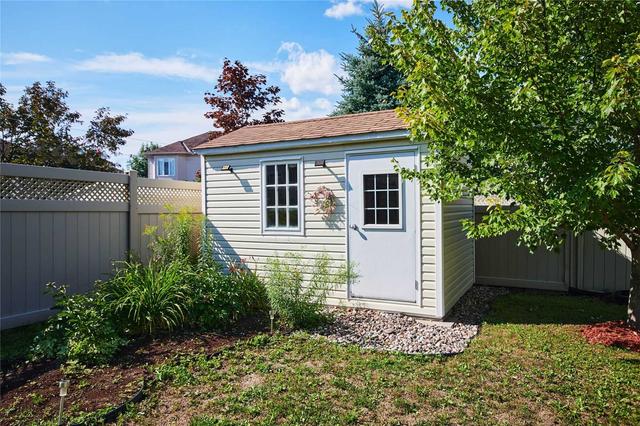 1002 Capreol St, House detached with 3 bedrooms, 3 bathrooms and 3 parking in Ottawa ON | Image 24