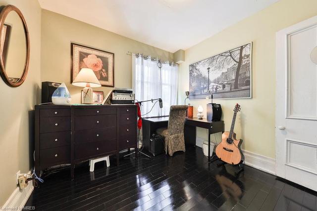 23+25 Peter Street S, House semidetached with 3 bedrooms, 1 bathrooms and 12 parking in Mississauga ON | Image 10