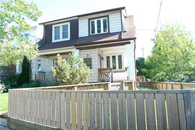 upper - 35 East Lynn Ave, House semidetached with 1 bedrooms, 1 bathrooms and null parking in Toronto ON | Image 1