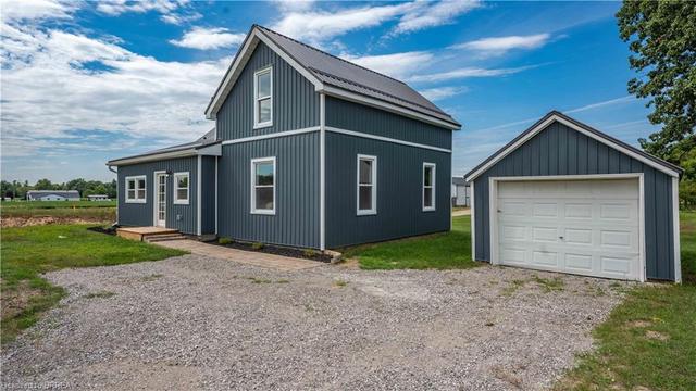 3211 Highway 3, House detached with 3 bedrooms, 2 bathrooms and 4 parking in Norfolk County ON | Image 25