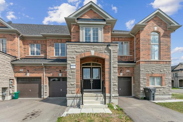 75 Adventura Rd, House attached with 3 bedrooms, 3 bathrooms and 2 parking in Brampton ON | Image 1
