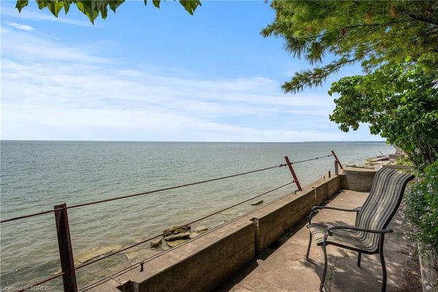 450 New Lakeshore Road, House detached with 2 bedrooms, 2 bathrooms and 9 parking in Norfolk County ON | Image 45