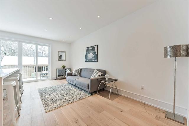 33 Kimberley Ave, House detached with 4 bedrooms, 5 bathrooms and 1 parking in Toronto ON | Image 7