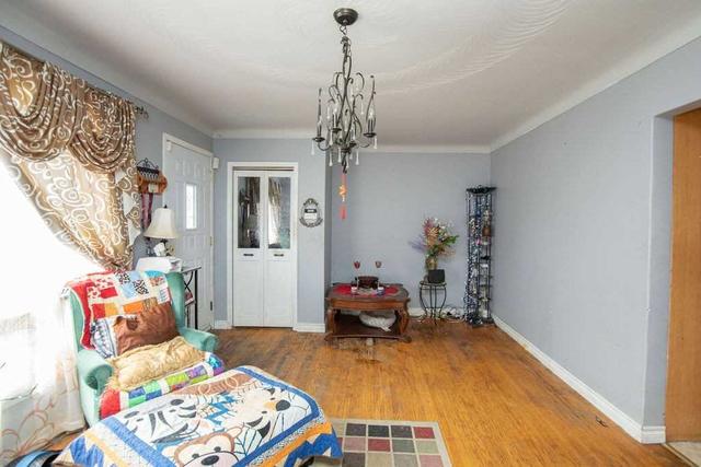 214 East 15th St, House detached with 3 bedrooms, 2 bathrooms and 2 parking in Hamilton ON | Image 30