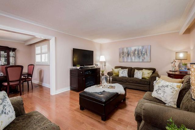 81 Willis Rd, House detached with 3 bedrooms, 3 bathrooms and 6 parking in Vaughan ON | Image 38