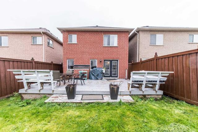 57 Aster Cres, House detached with 4 bedrooms, 3 bathrooms and 3 parking in Whitby ON | Image 20