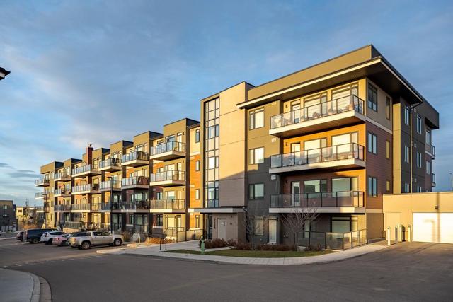 216 - 214 Sherwood Square Nw, Condo with 2 bedrooms, 2 bathrooms and 2 parking in Calgary AB | Image 2