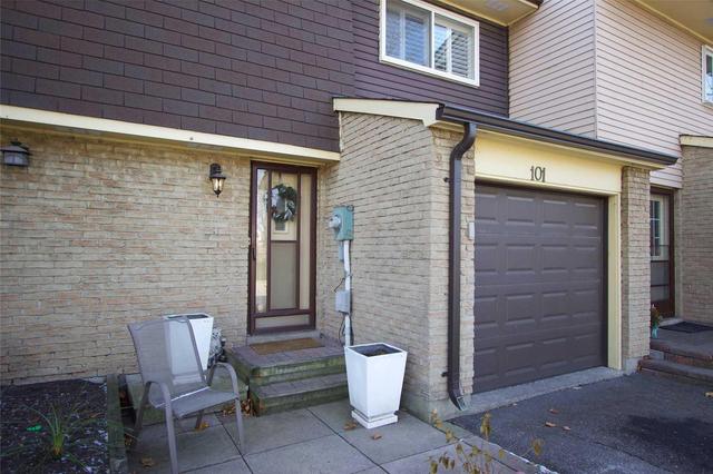101 - 921 Burns St W, Townhouse with 3 bedrooms, 2 bathrooms and 1 parking in Whitby ON | Image 18