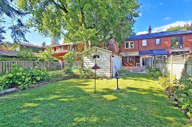 409 Millwood Rd, House semidetached with 3 bedrooms, 2 bathrooms and 3 parking in Toronto ON | Image 14