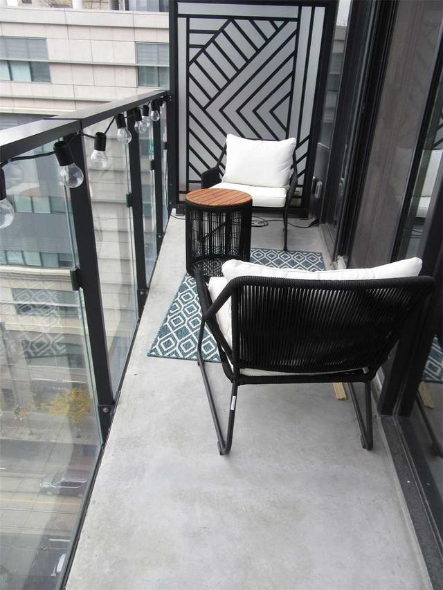 1003 - 215 Queen St W, Condo with 1 bedrooms, 1 bathrooms and 0 parking in Toronto ON | Image 19
