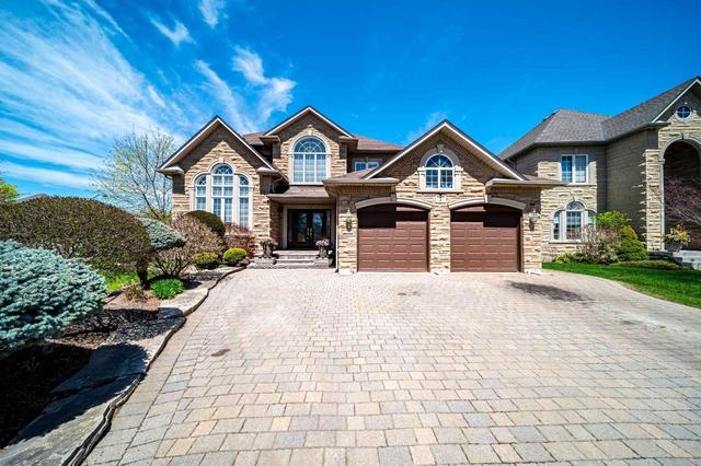 2 Cipriano Crt, House detached with 4 bedrooms, 5 bathrooms and 8 parking in Vaughan ON | Card Image