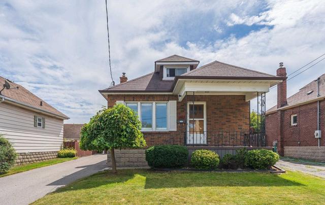 203 Hibbert Ave, House detached with 3 bedrooms, 2 bathrooms and 5 parking in Oshawa ON | Image 12