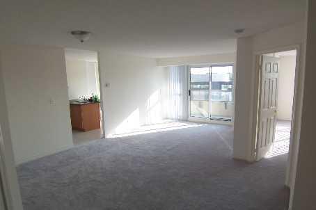 505 - 18 Spring Garden Ave, Condo with 2 bedrooms, 2 bathrooms and 1 parking in Toronto ON | Image 2