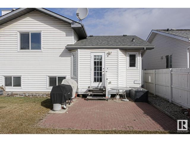 18413 76a Av Nw, House detached with 4 bedrooms, 2 bathrooms and 4 parking in Edmonton AB | Image 32