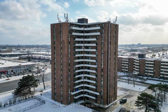 1207 - 3025 Queen Frederica Dr, Condo with 3 bedrooms, 2 bathrooms and 1 parking in Mississauga ON | Image 1