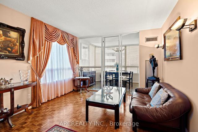 503 - 1131 Steeles Ave W, Condo with 2 bedrooms, 2 bathrooms and 1 parking in Toronto ON | Image 18