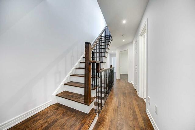 162 Claremont St, House attached with 4 bedrooms, 4 bathrooms and 2 parking in Toronto ON | Image 13